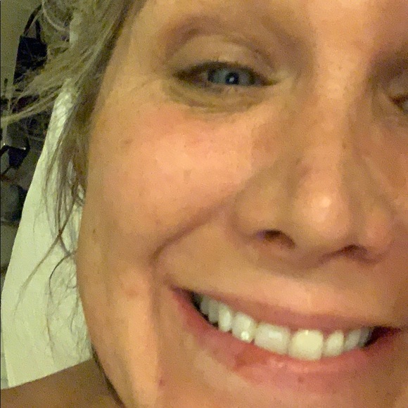 Meet your Posher, Tina - Picture 1 of 1